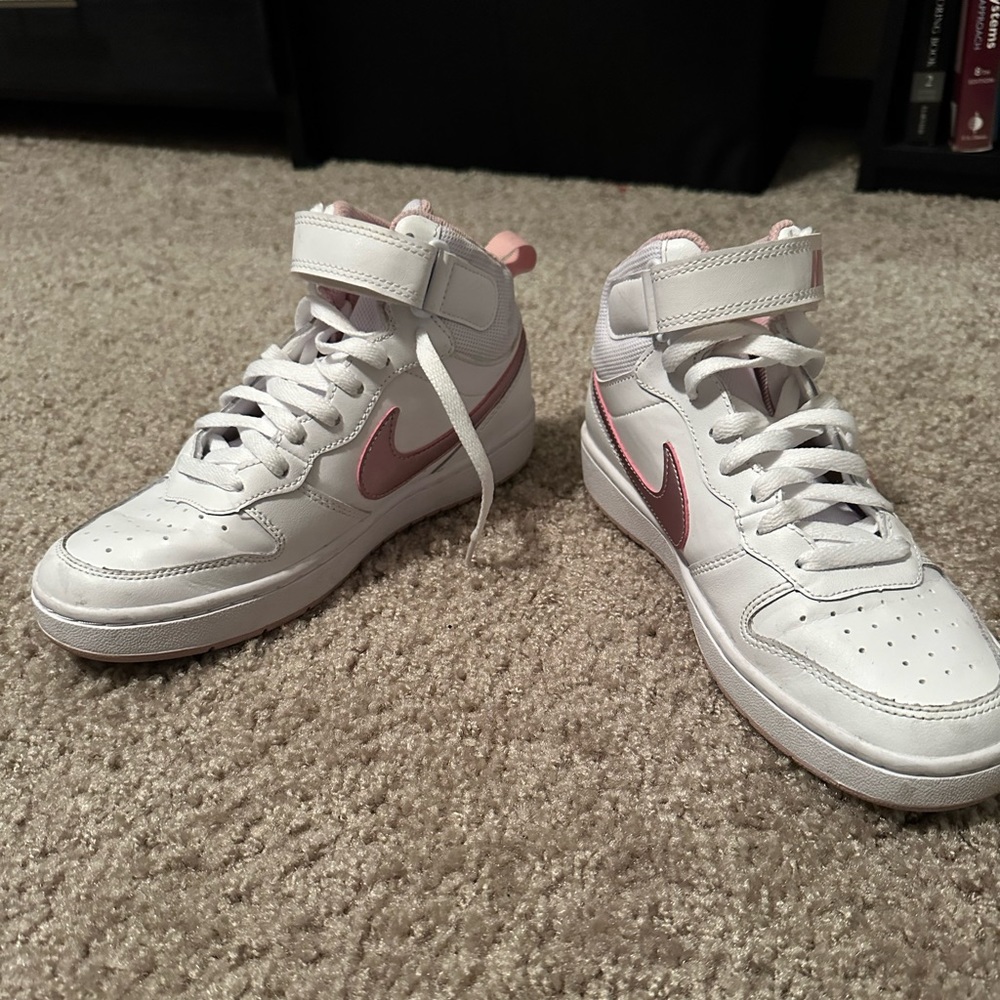 Pink/white Hightop Nike RARE - Picture 3 of 4